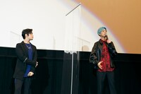 左から古川慎、江口拓也。