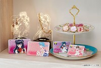 「らんま1/2」と「うる星やつら」グッズと、「らんま1/2」Tカードの使用イメージ。