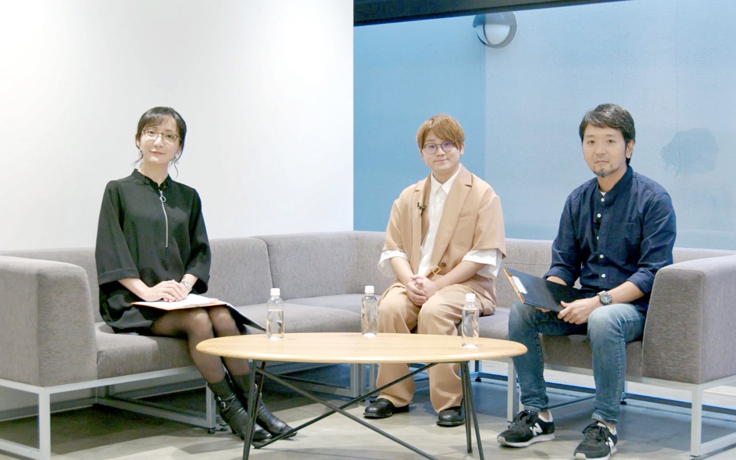 トークプログラムの様子。左から松澤千晶、虫眼鏡（東海オンエア）、松平恒幸氏。