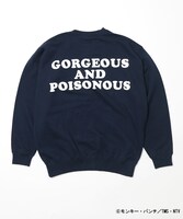 スウェットの「ネイビー」の背面。