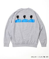 スウェットの「グレーB」の背面。