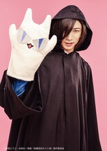 大海将一郎扮する猫澤梅人。