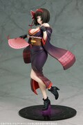 「災害の黒蜘蛛『澪』1/7スケールフィギュア」の「蜘蛛脚パーツ」を外した姿。
