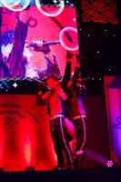 DARK NIGHTMARE。左からウシミツ役の鵜澤正太郎、シンヤ役の河合健太郎。