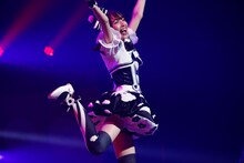 あじみ役の上田麗奈。