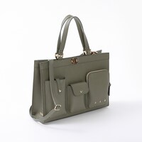 イギリスモデルのバッグ。