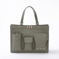 イギリスモデルのバッグ。