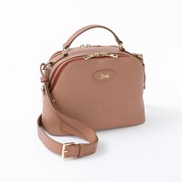 イタリアモデルのバッグ。