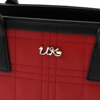 アメリカモデルのバッグ。