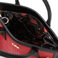 アメリカモデルのバッグ。