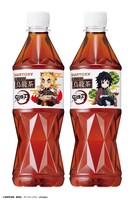 「サントリー烏龍茶」のコラボボトル。