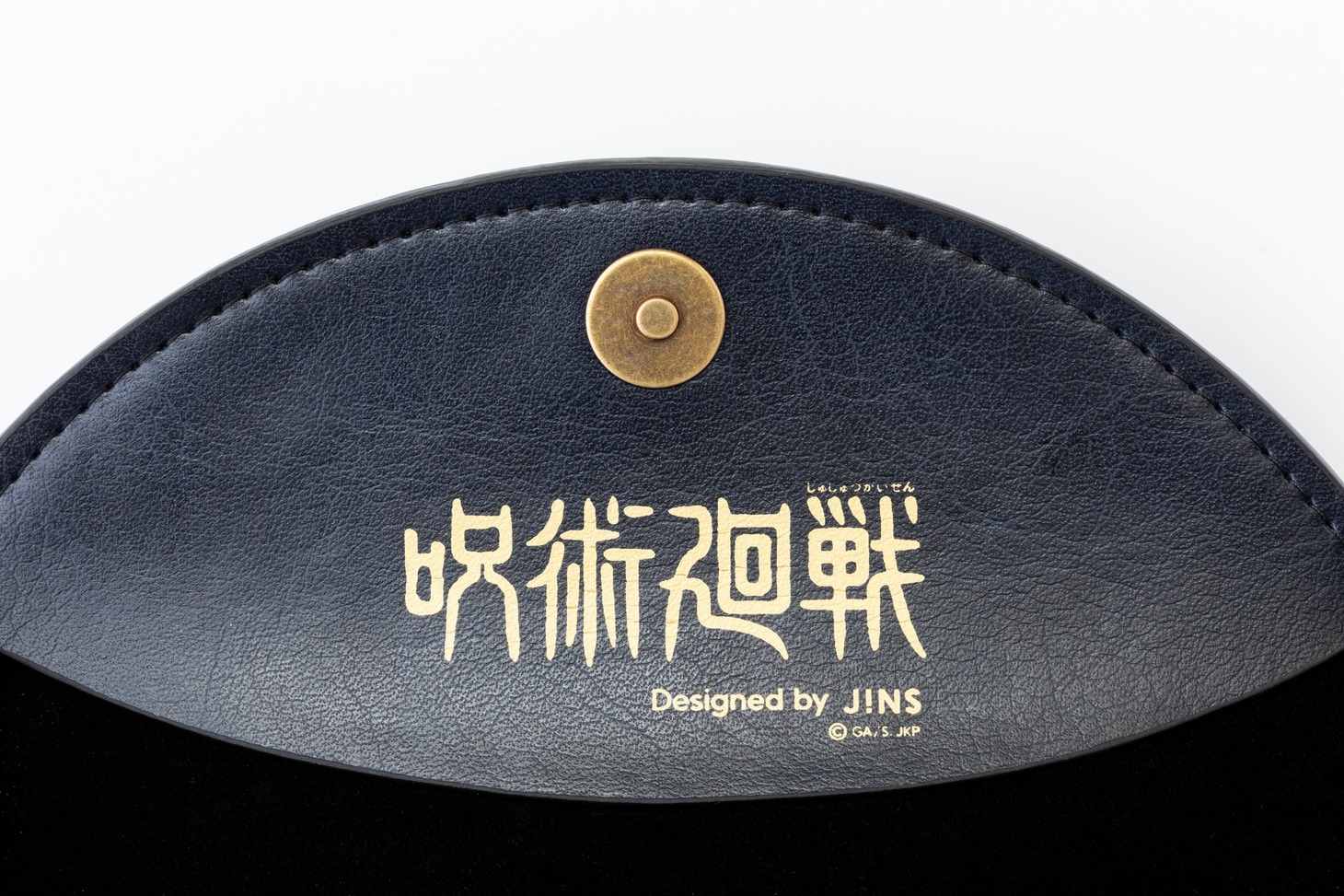 付属品のオリジナルソフトケース。