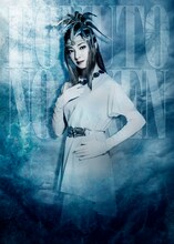 白羽ゆり扮するトウ。(c)武論尊・原哲夫／コアミックス 1983 版権許諾証GS-111