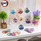 「鬼滅の刃」炭治郎たちがちょこんと乗っかるアクスタ&缶バッジ登場