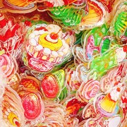 会場で販売されるアクリルキーホルダー。