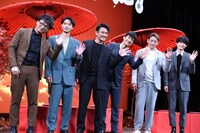 「劇場版『きのう何食べた？』」完成報告会の様子。