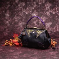 「『ディズニー ツイステッドワンダーランド』 ANNA SUI バッグ」