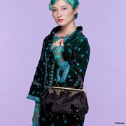 「『ディズニー ツイステッドワンダーランド』 ANNA SUI バッグ」使用イメージ