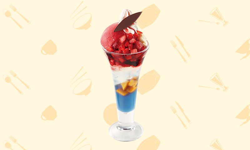 「五条のうまさ無限に広がるむらさきパフェ」