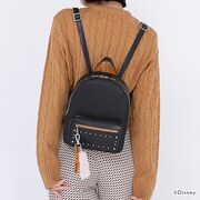 「サバナクロー寮 デザイン リュック」着用イメージ