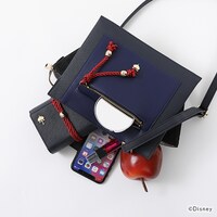 「ポムフィオーレ寮 デザイン ショルダーバッグ」