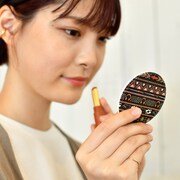 「レザーミラー(麻倉葉)」使用イメージ