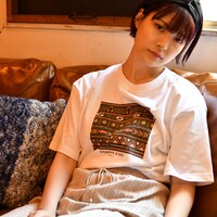 「ビッグTシャツ（麻倉葉）」着用イメージ