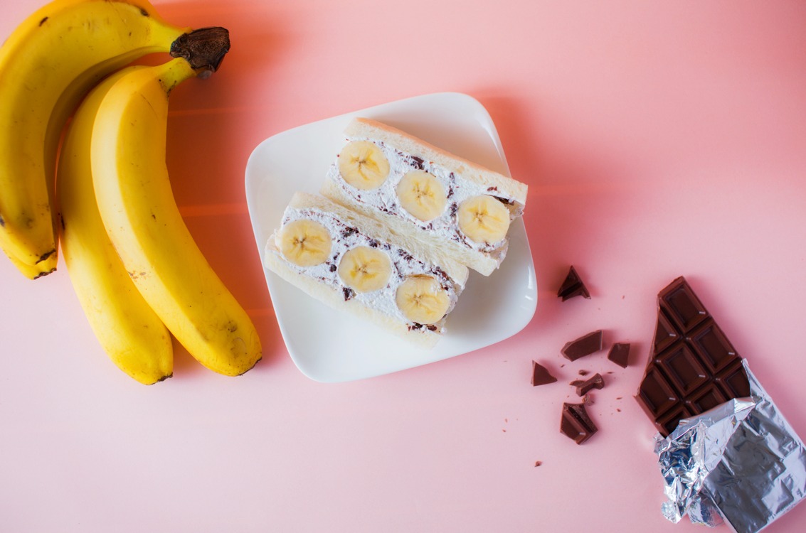 「パリパリ食感！バナナチョコチップサンド」