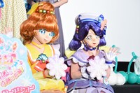 キュアパパイアとキュアコーラル。