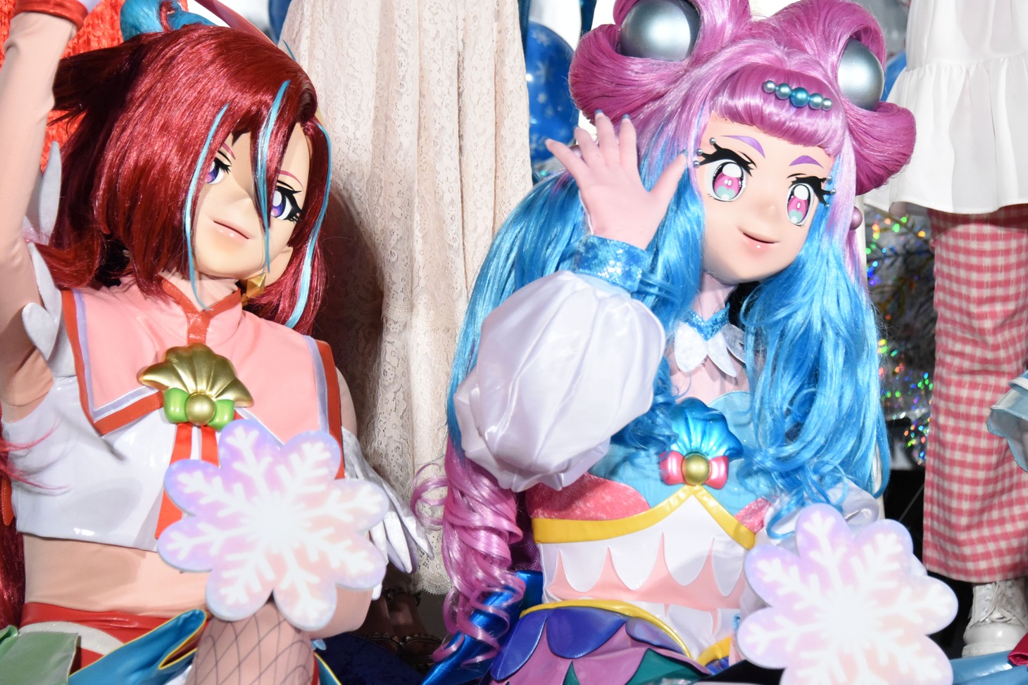 「映画トロピカル～ジュ！プリキュア 雪のプリンセスと奇跡の指輪！」の完成披露舞台挨拶の様子。