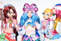 「映画トロピカル～ジュ！プリキュア 雪のプリンセスと奇跡の指輪！」の完成披露舞台挨拶の様子。