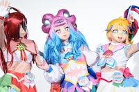 「映画トロピカル～ジュ！プリキュア 雪のプリンセスと奇跡の指輪！」の完成披露舞台挨拶の様子。