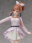 「美山鈴音 1/7スケールフィギュア」