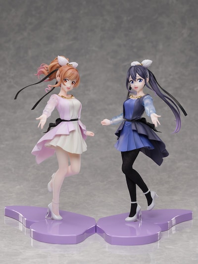 左が「美山鈴音 1/7スケールフィギュア」、右が「花野井玲那 1/7スケールフィギュア」。