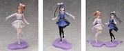 「美山鈴音 1/7スケールフィギュア」と「花野井玲那 1/7スケールフィギュア」。