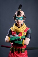 中村慧扮するロビン。