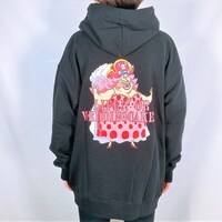 グラフィックプルパーカー（ヒロイン）のバックイメージ。