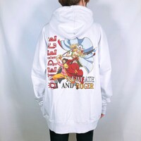 グラフィックプルパーカー（ロジャー、白ひげ）のバックイメージ。