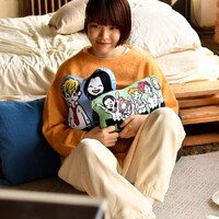 「ダイカットクッション（溝中五人衆）」と「ダイカットクッション（千冬と場地）」。