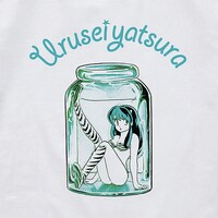 「ボトルの中のラム Tシャツ」にプリントされた絵柄。(c)高橋留美子／小学館