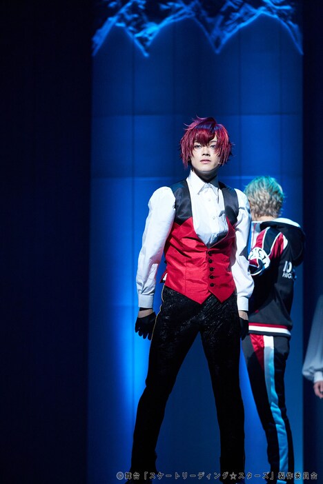 舞台「LIVE STAGE『スケートリーディング☆スターズ』」ゲネプロの公演写真。(c)舞台「スケートリーディング☆スターズ」製作委員会