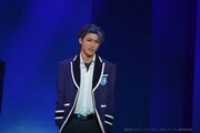 舞台「LIVE STAGE『スケートリーディング☆スターズ』」ゲネプロの公演写真。(c)舞台「スケートリーディング☆スターズ」製作委員会