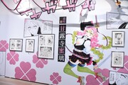 「『鬼滅の刃』吾峠呼世晴原画展」の様子。