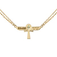 「王家の紋章」の45周年を記念したネックレス。