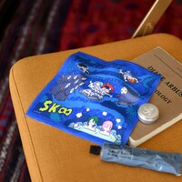 「SK∞ エスケーエイト｜ハンドタオル（湯けむりミステリースケート?!）」