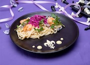 「エビときのこのクリームパスタ」