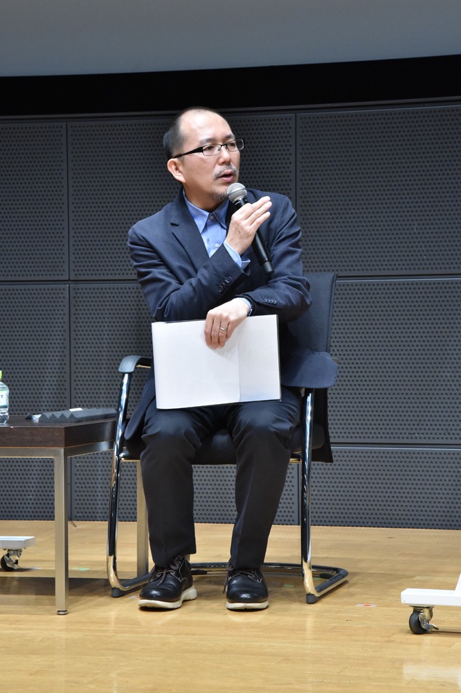 藤津亮太