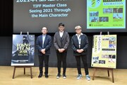 「2021年、主人公の背負うもの」より。左から藤津亮太、渡辺歩、水島精二。