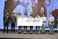 メディアミックスプロジェクト「テクノロイド」制作発表会見の様子。