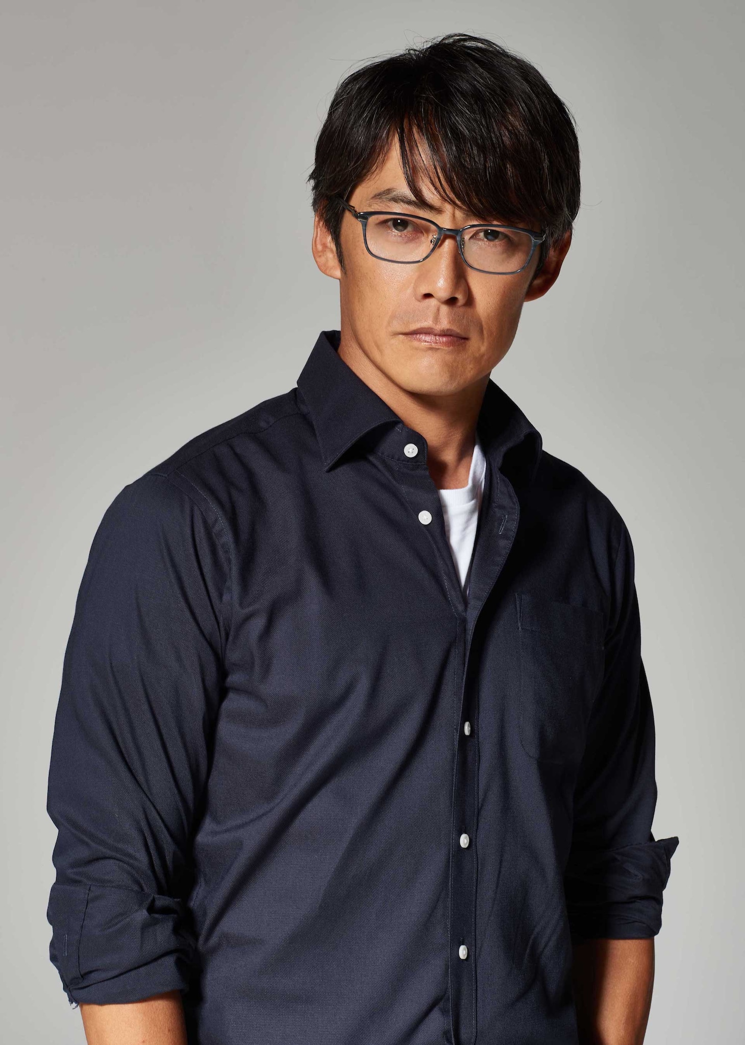 反町隆史扮する石沢一。